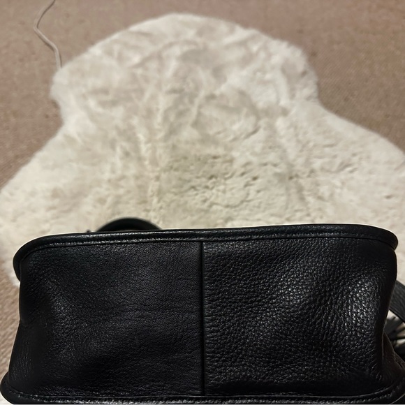 Henri Bendel Black Pebbled Leather Crossbody Satchel Shoulder Bag with Tassel - Picture 6 of 8